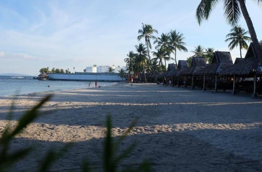 London Beach Resort , , Philippines